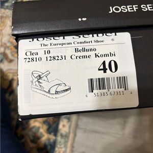 Josef Seibel Creme Sandals